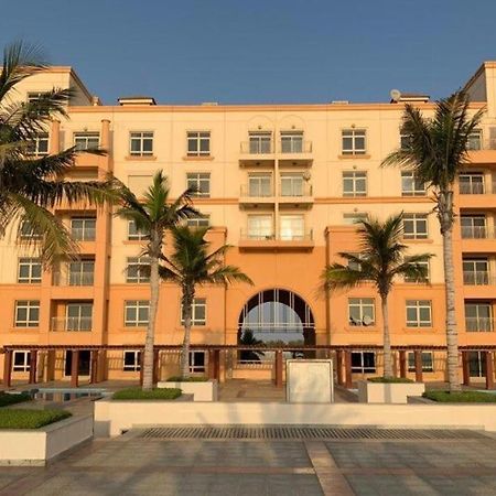 Skytop Apartment King Abdullah Economic City Екстериор снимка