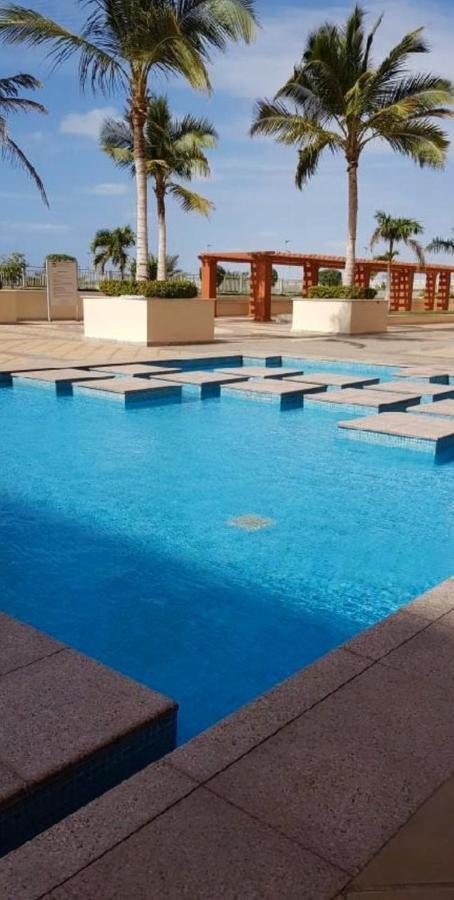 Skytop Apartment King Abdullah Economic City Екстериор снимка