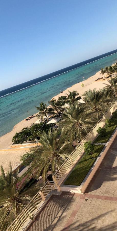 Skytop Apartment King Abdullah Economic City Екстериор снимка